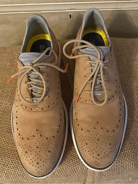 Men’s COLE HAAN OriginalGrand Ultra Wingtip Oxford Nubuck Size 11.5M Tan